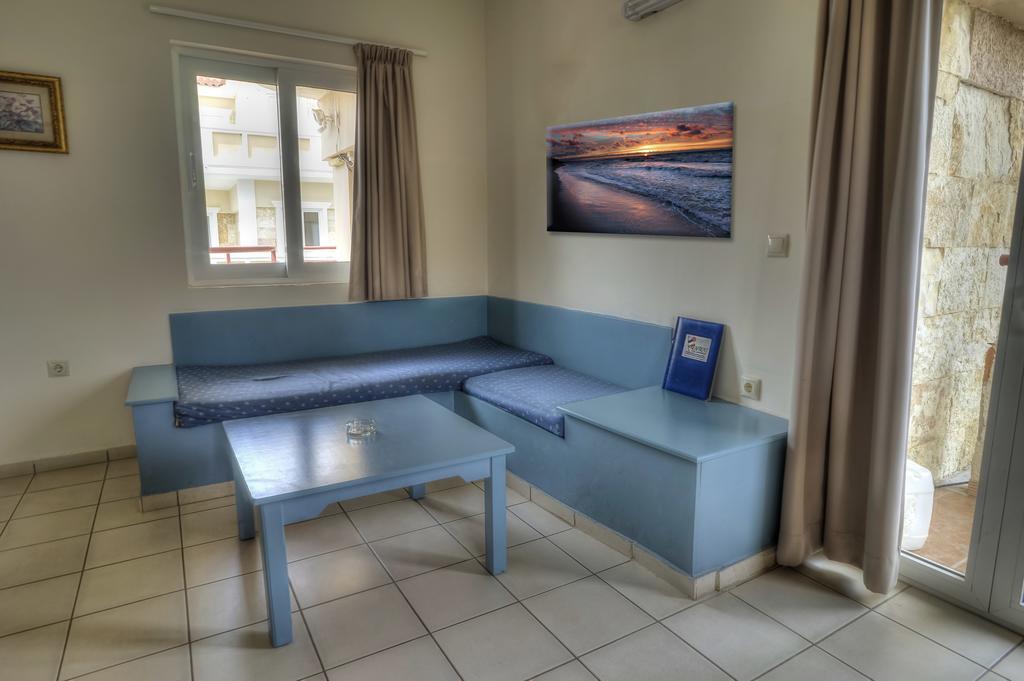 Seafront Beach Hotel Apartments Réthymnon Extérieur photo